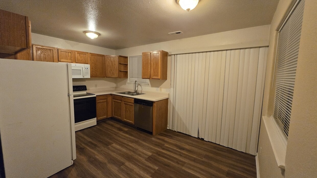 Photo - 4304 Lipan St