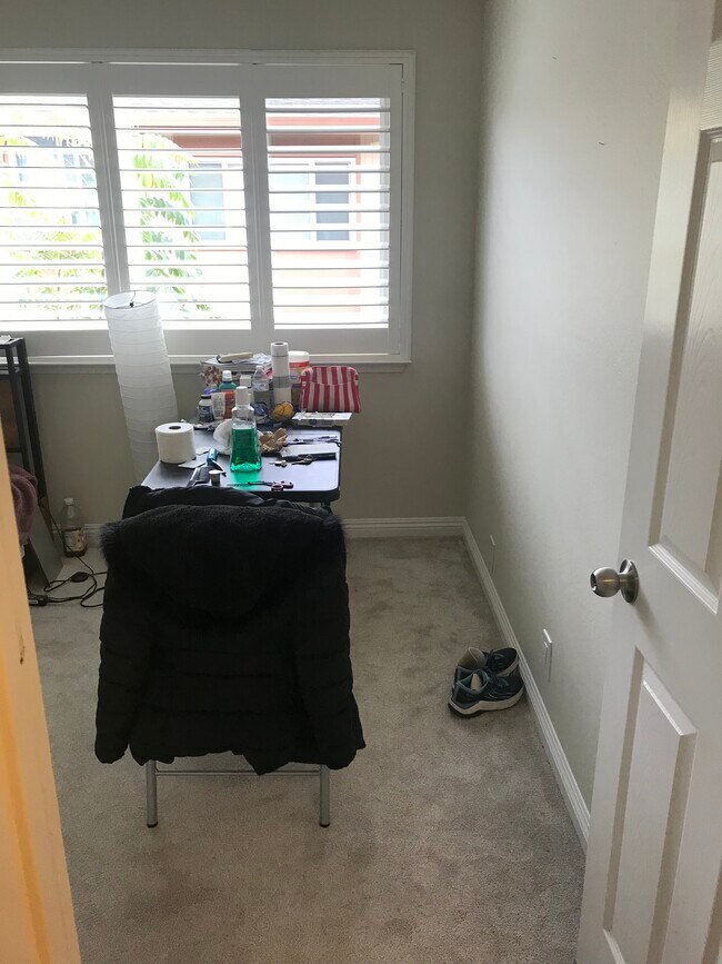 1359 Phelps Ave Unit 8A, San Jose, CA 95117 Condo for Rent in San Jose, CA