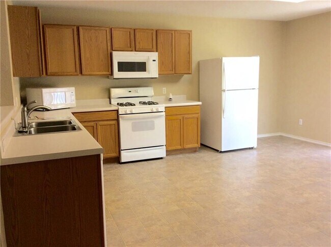 Building Photo - 3824 Haleys Way