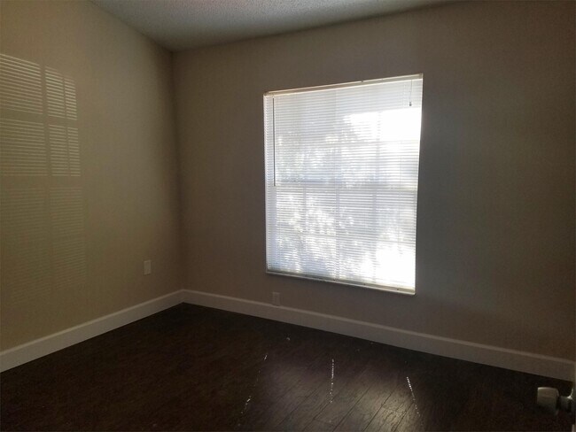Building Photo - 14148 Pimberton Dr
