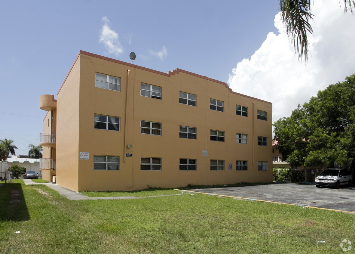 Primary Photo - Bryan Apartments