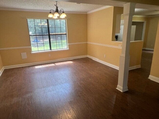 Building Photo - 138 Timber Ridge Dr
