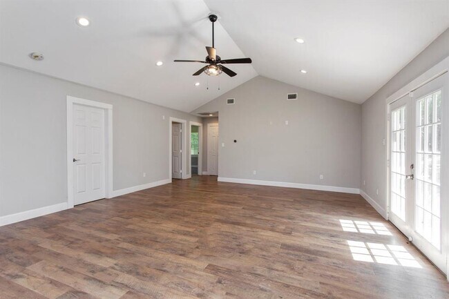 Building Photo - 27214 Long St