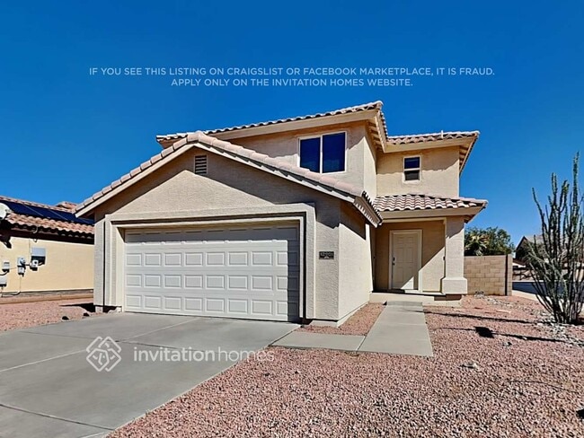 Building Photo - 12901 N El Frio St