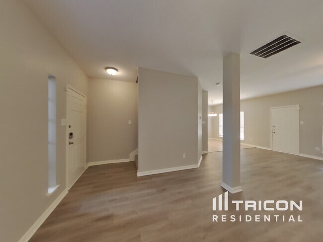 Foto del edificio - 1505 Yellowbird Ct