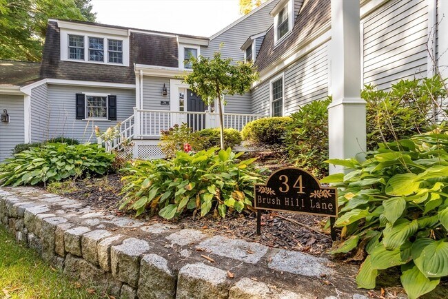 Foto del edificio - 34 Brush Hill Ln