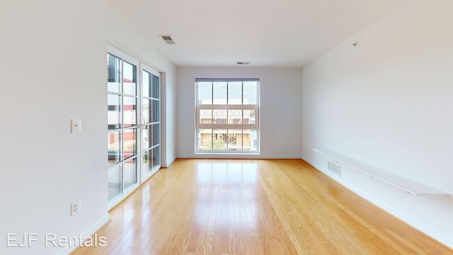 Building Photo - 1 br, 1 bath House - 1115 H Street NE,  Un...