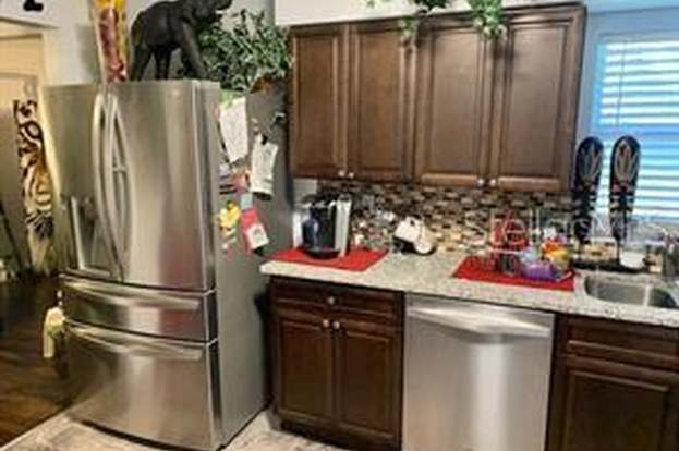 Foto del edificio - 5507 Riordan Way