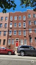 Building Photo - 222 Madison St