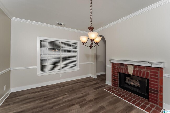 Building Photo - 6025 Kelly Creek Cir