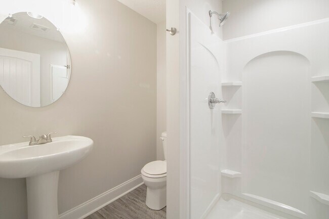 Foto del edificio - 1000-103 Henry Place Blvd