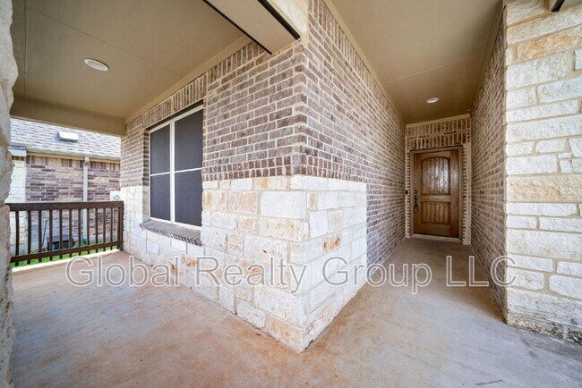 Building Photo - 545 Rosemellow St