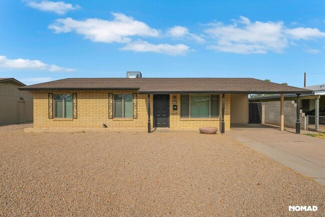 Building Photo - 11618 N 24th Dr