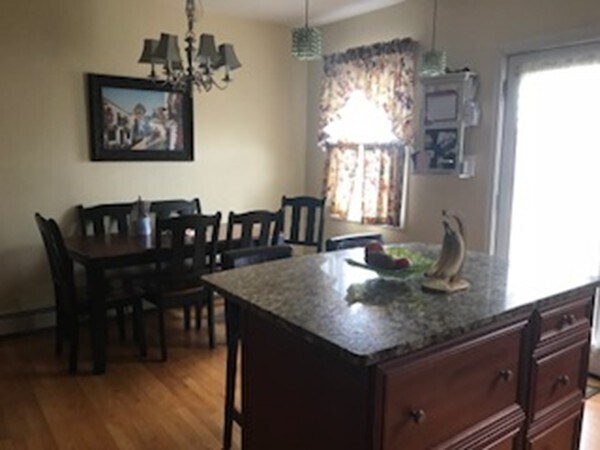 Foto del edificio - 12 City Point Ct