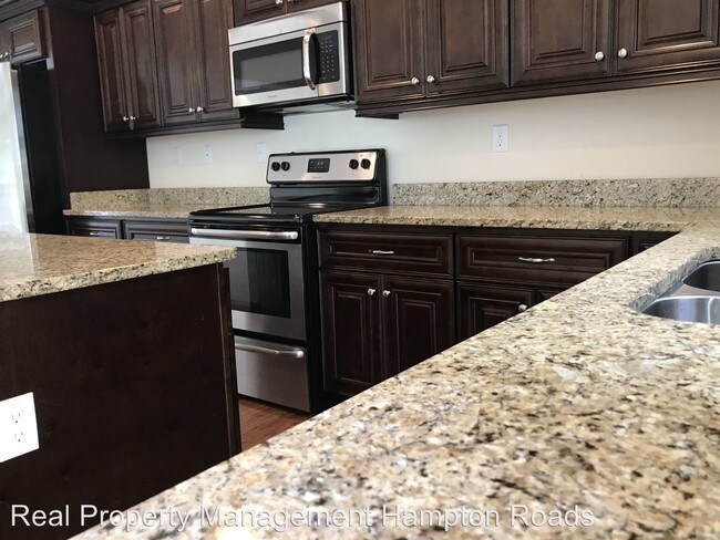 Foto del edificio - 5 br, 2.5 bath House - 40 Woodland Street