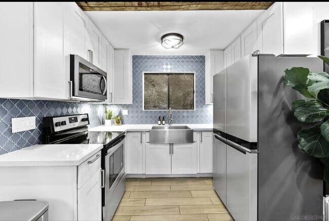 Building Photo - 45760 Calle La Paz