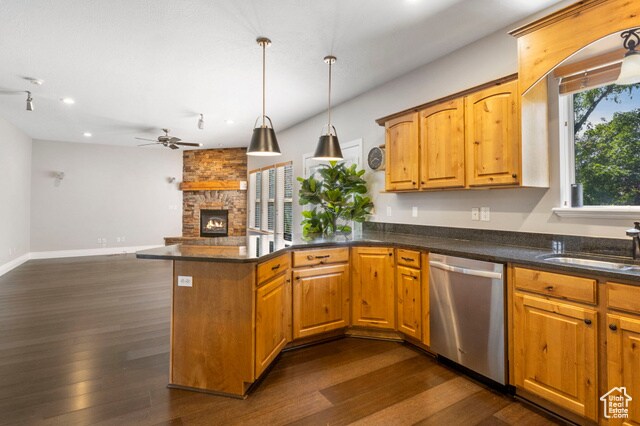 Building Photo - 9881 Coventry Ct