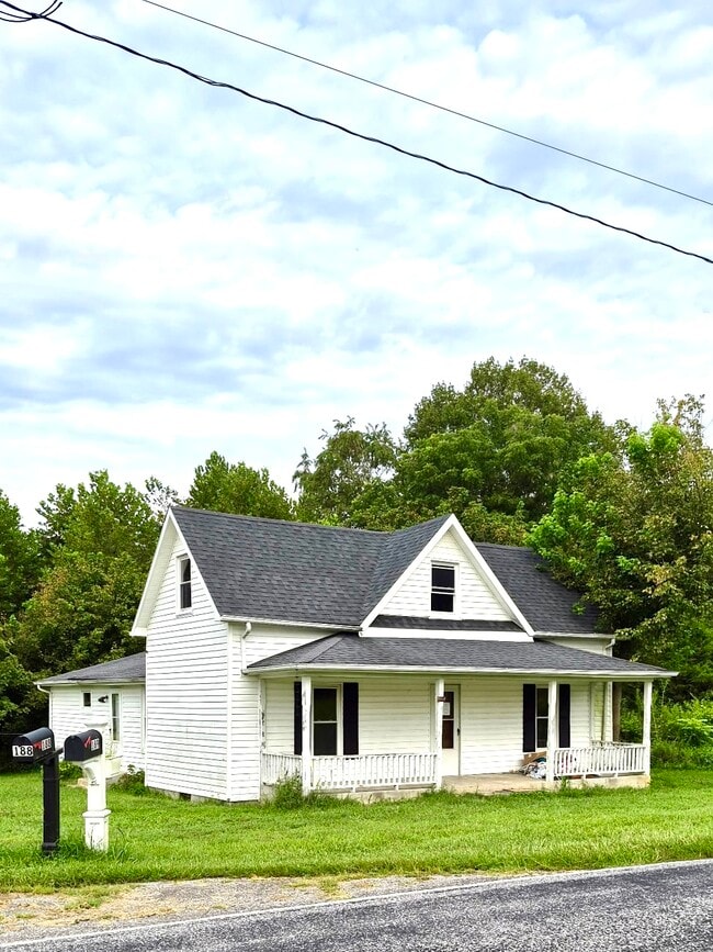 Building Photo - 189 Champion Rd