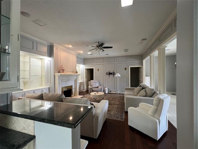 Foto del edificio - 2601 Oak Point Dr