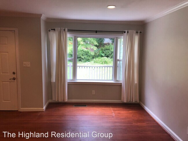 Building Photo - 2 br, 2 bath House - 1353 Arnold Avenue NE