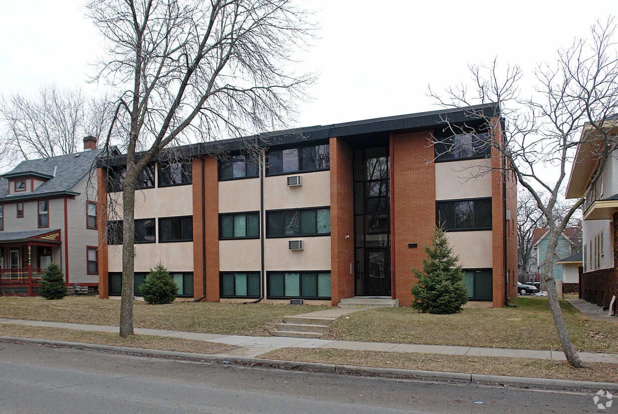Primary Photo - Wexler Apartments
