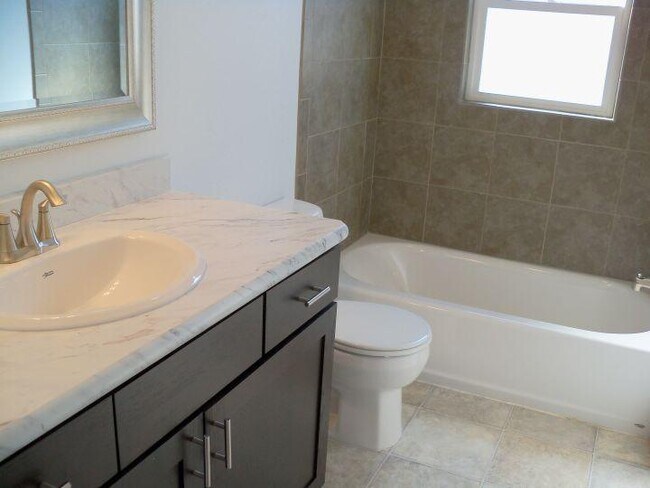 Building Photo - 2 bedroom in Billings MT 59101