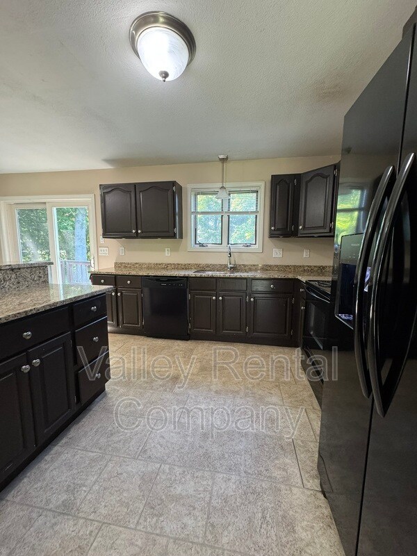 Photo - 159 Amherst Road House
