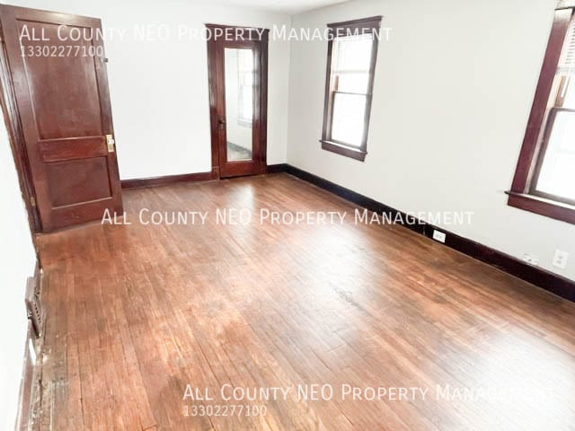 Foto del edificio - 3348 W 100th St