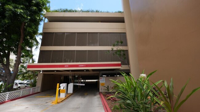 Foto del edificio - 411 Hobron Ln