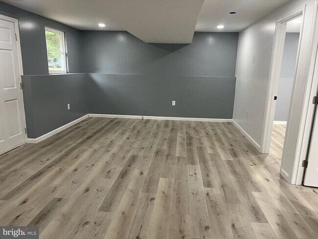 Foto del edificio - 8514 Dangerfield Rd