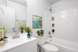 Interior Photo - Crestwood Gardens