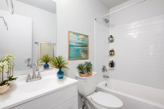 Interior Photo - Crestwood Gardens