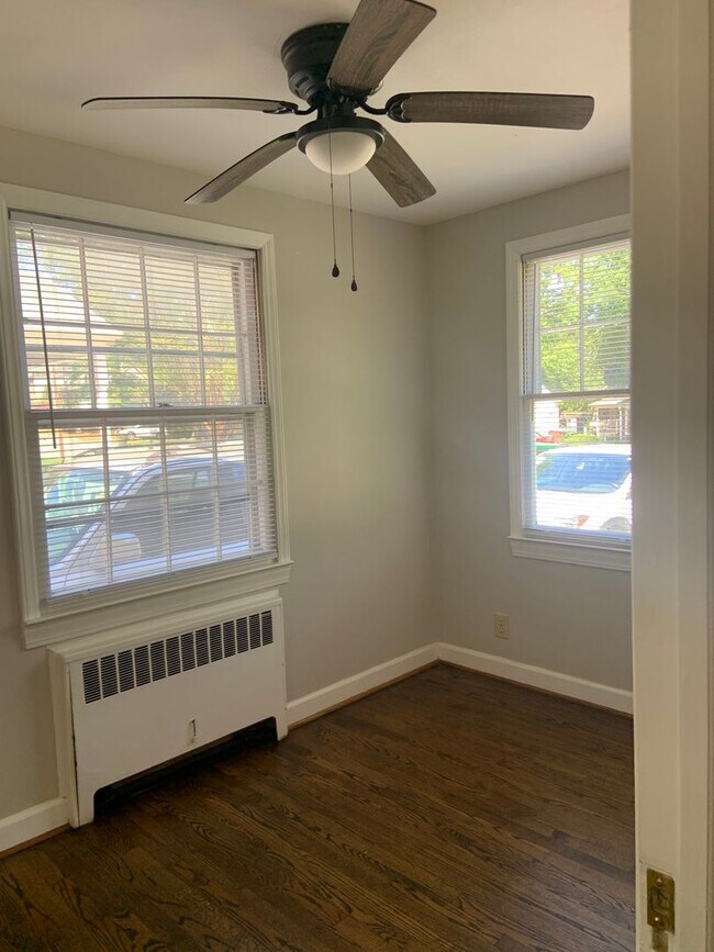 Foto del edificio - Kirkwood 2 BR convenient to shopping