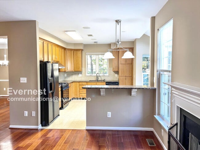 Building Photo - 43206 Somerset Hills Terrace