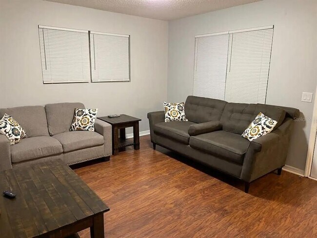 Foto del edificio - 23084 NW 184th Rd