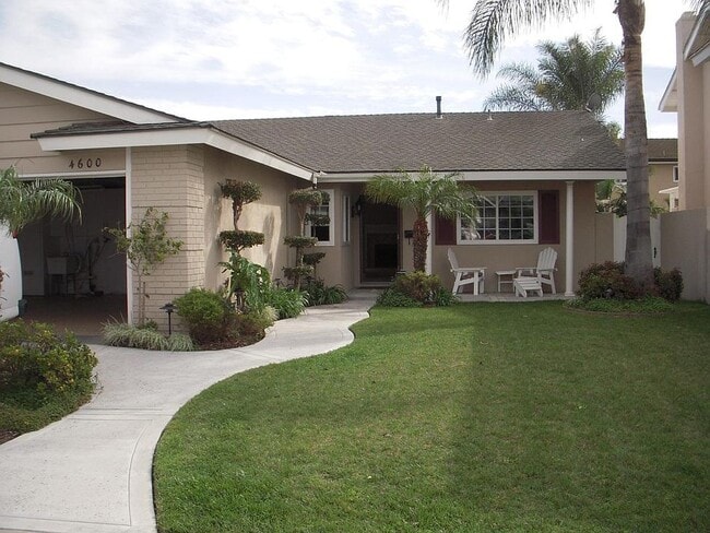 Building Photo - 4600 Guava Avenue