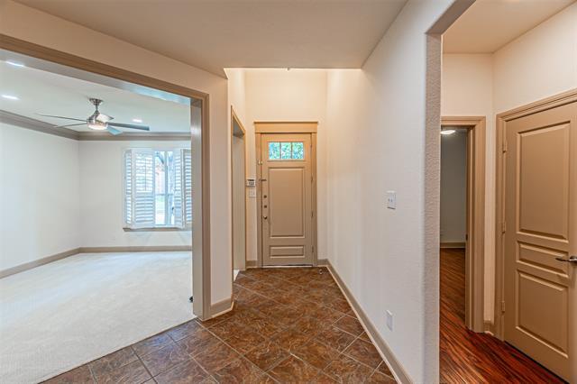 Building Photo - 15097 Blakehill Dr