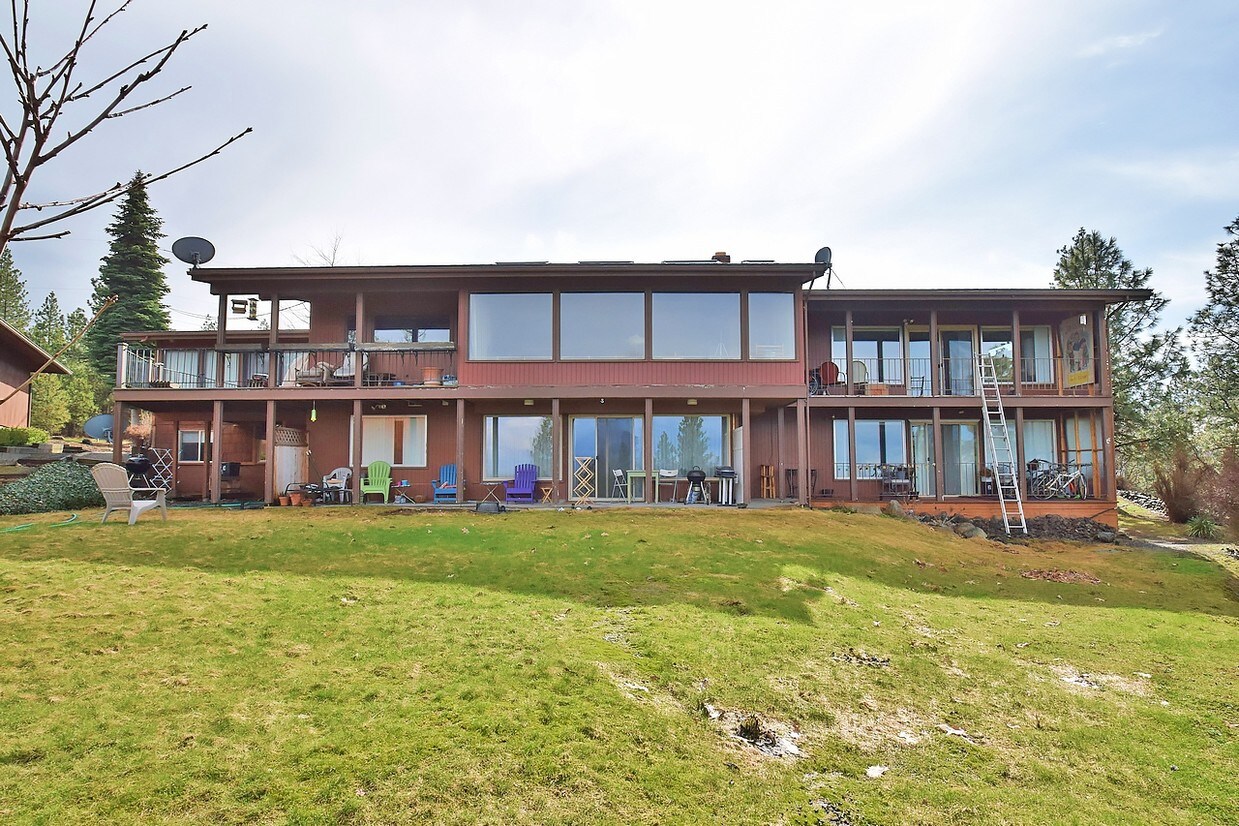 Building Photo - 3720 W Grandview Ave