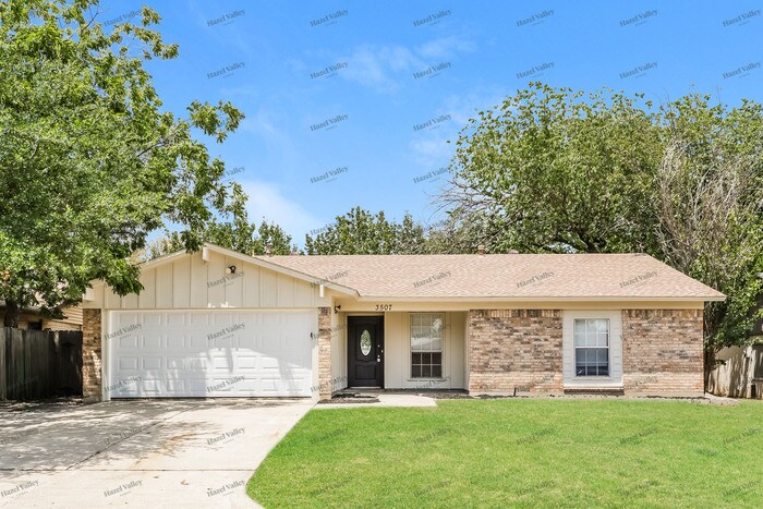 Photo - 3507 Bob-O-Link Ln (Denton, TX)