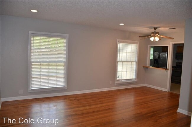 Foto del edificio - 2 br, 1 bath House - 4320 Donnelly Ave