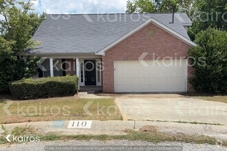 Building Photo - 110 Tyler St