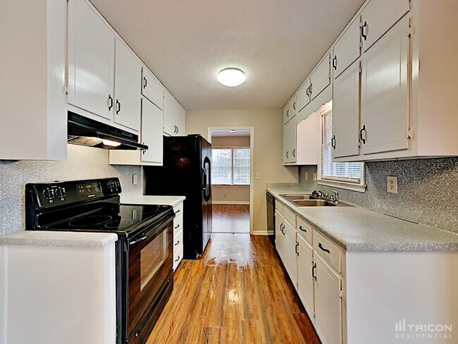 Building Photo - 2477 Jade Drive Lawrenceville GA