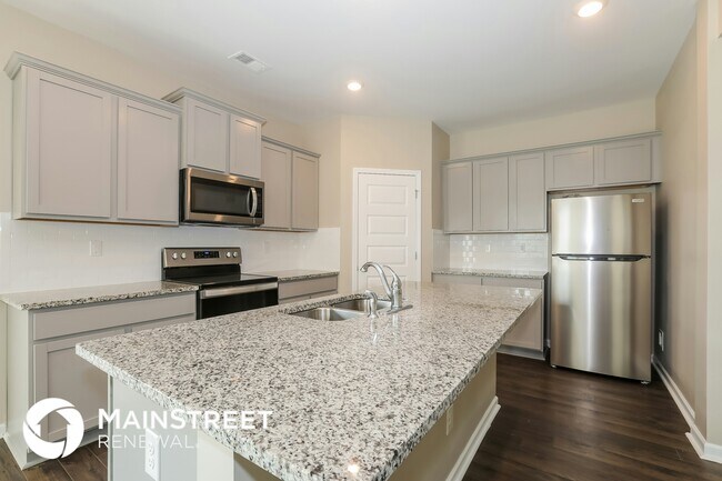 Building Photo - 2623 Lovejoy Crossing Dr