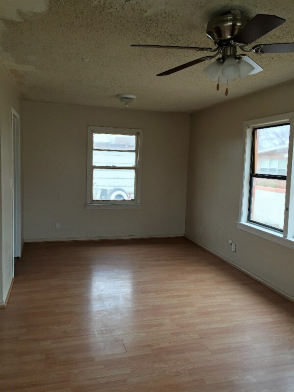 Foto del edificio - 803 N 11th St