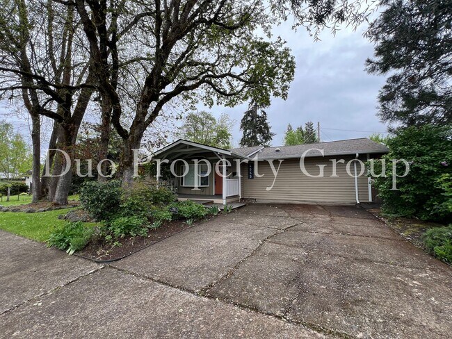 Foto del edificio - Edgewood South Eugene Home