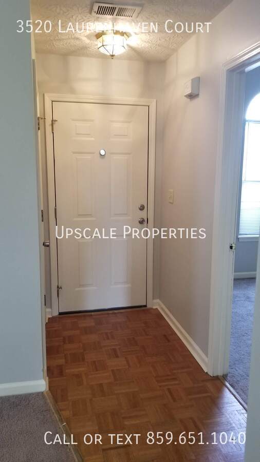 Foto del edificio - 3520 Laurenhaven Ct
