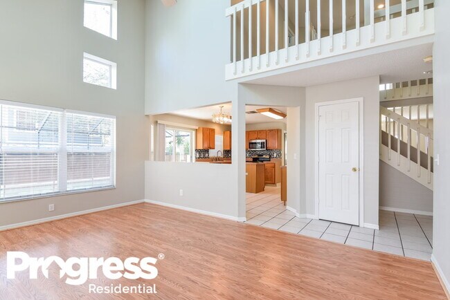 Building Photo - 2321 Lyncrest Ct