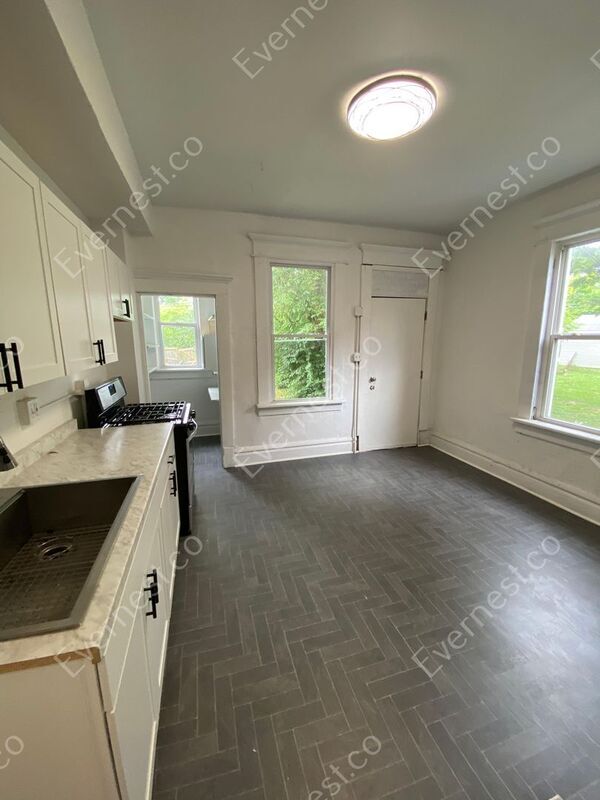 851 Bellows Ave, Columbus, OH 43223 Townhome Rentals in Columbus OH