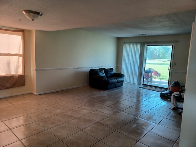 Building Photo - 1108 Marshview Cir Dr