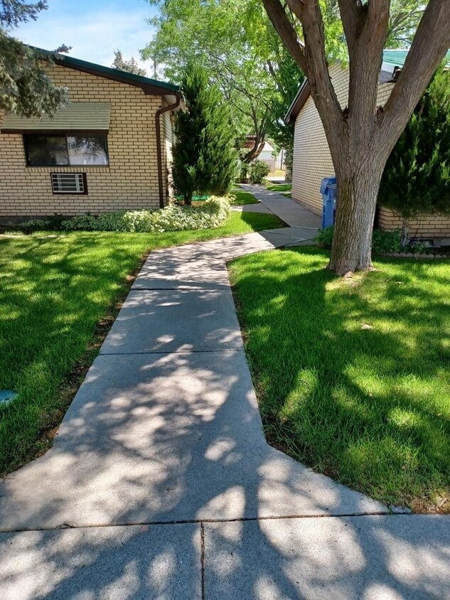 66 S Main St Unit 1, Downey, ID 83234 Room for Rent in Downey, ID